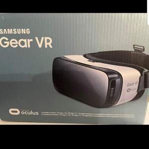 Samsung Gear VR Goggles